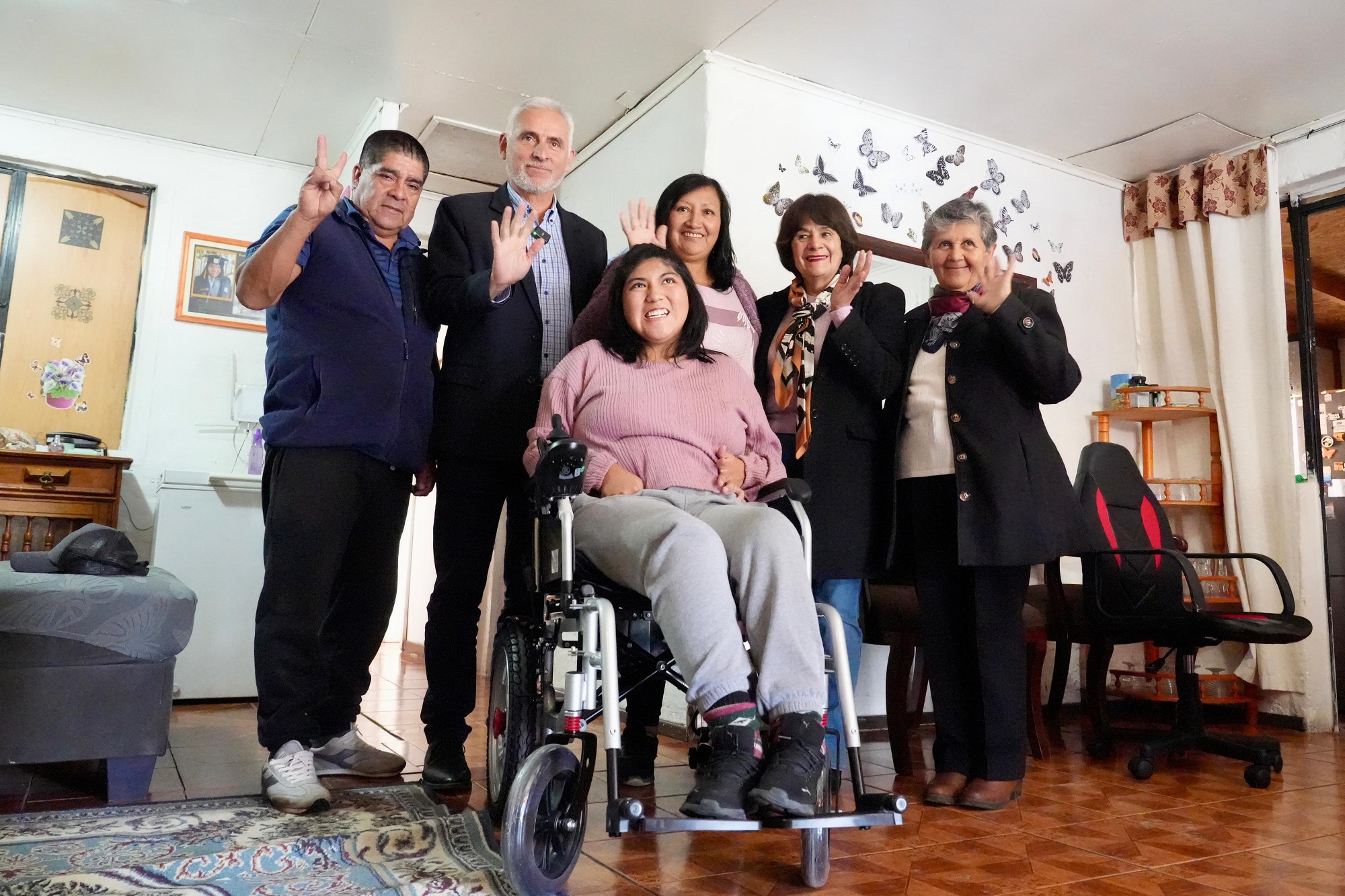 Personas con discapacidad reciben ayudas técnicas gratuitas en las 33 comunas de O’Higgins